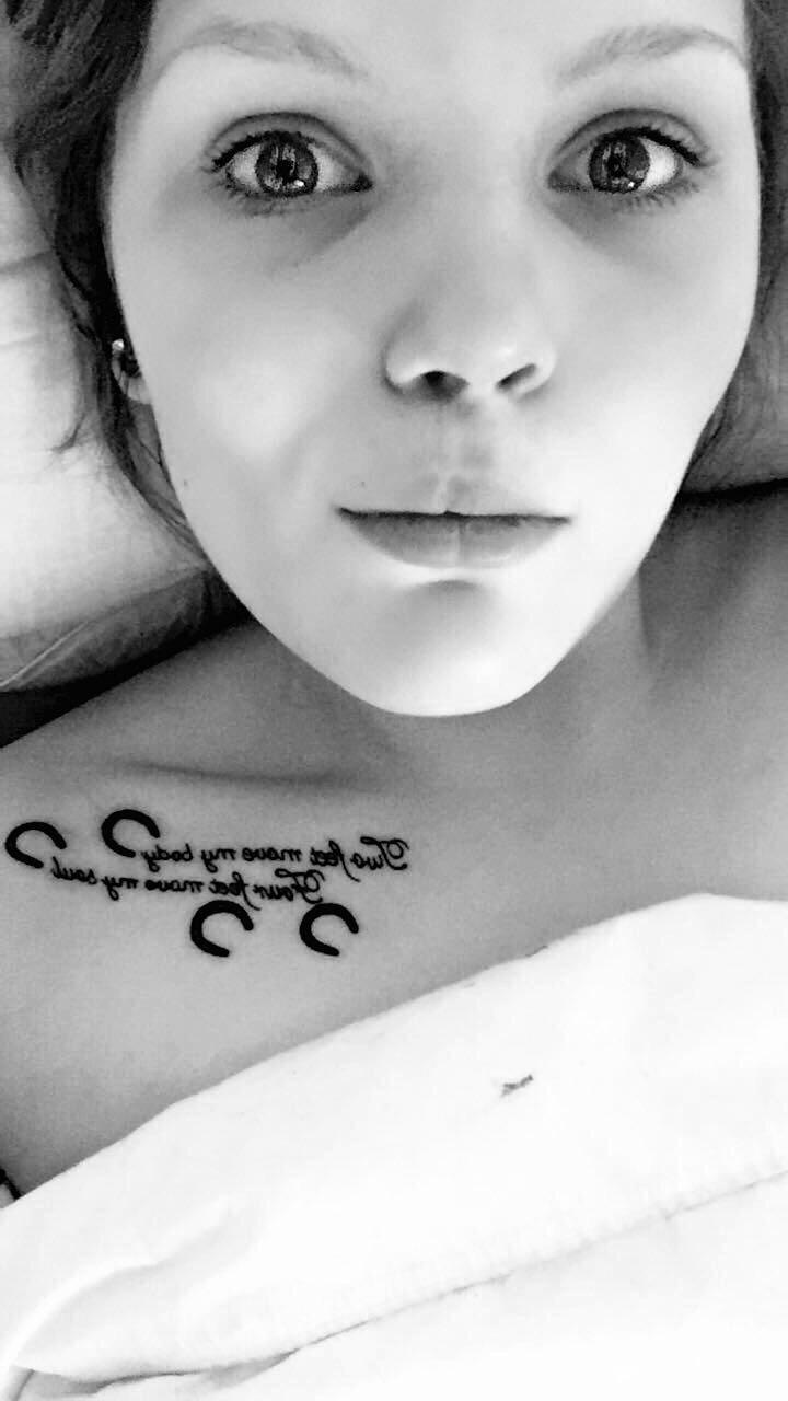 Bag skærmen - Emma Madsen! ;-) billede 2