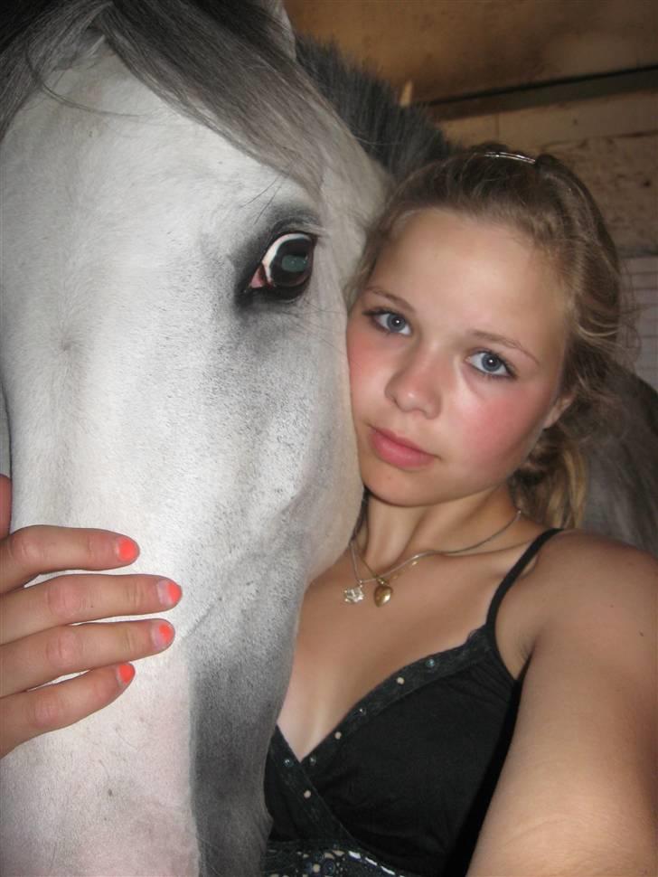 Charme, Selvtillid & Lækkert hår :P billede 36