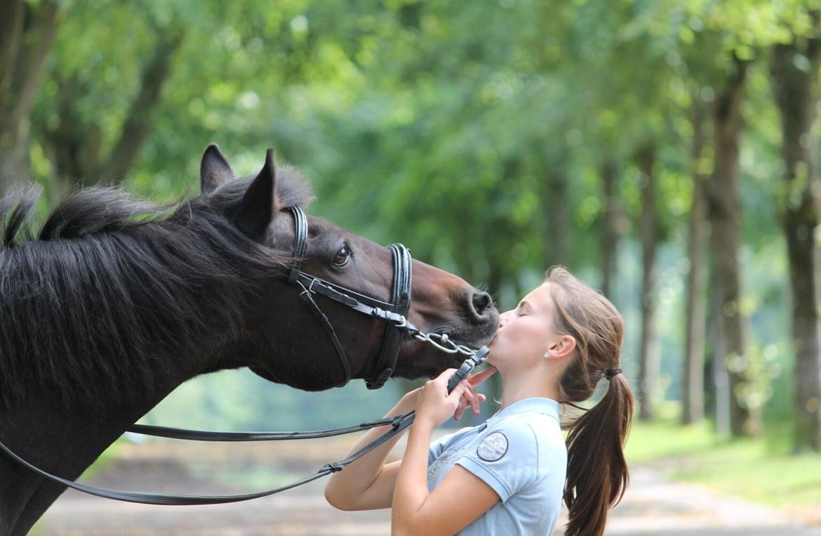 Seneste fotoshoot med Valle<3 billede 2