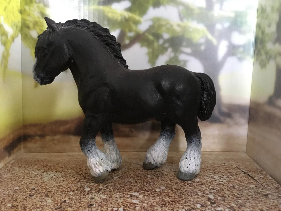 Mine Schleich Dyr - Navn: Oliver Race: Shire Køn: Vallak Aldre: 18 år billede 281