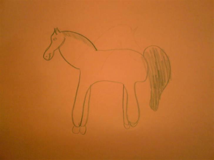 Flotte navneskilte og grimme tegninger :D - Ninas bamse-hest :D - Nina billede 6