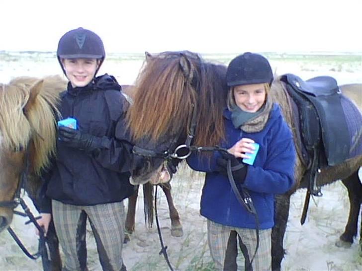 Ridetur på Rømø  - Her holder vi stop på turen for at nyde en juice, umm.... :) billede 3