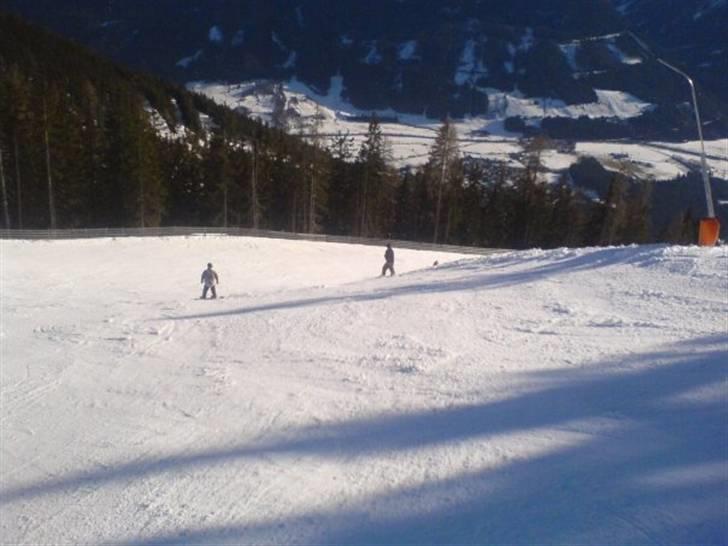 Skiferie i Neukirchen - På vej til Bramber, en af Grindsted skiklubs små ture billede 4