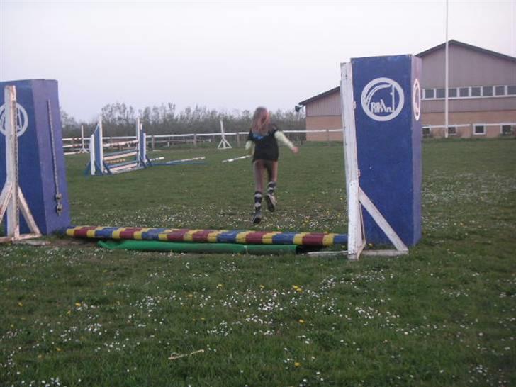 RINGKØBING RIDEKLUB - Hop ! billede 45