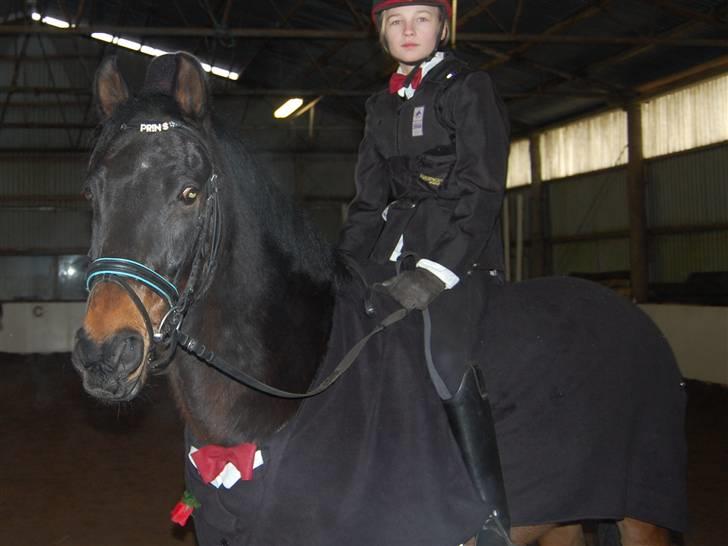 "Fastelavn er mit navn ..."  Fastelavns billeder :'D - Mig og Prinse<3

Fotograf: Mutti<3 billede 58