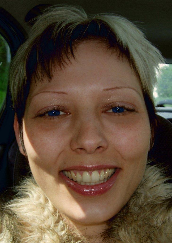 Tegninger og billeder jeg har leget lidt med... - Har fået blå øjne i stedet for brune  ;) billede 24