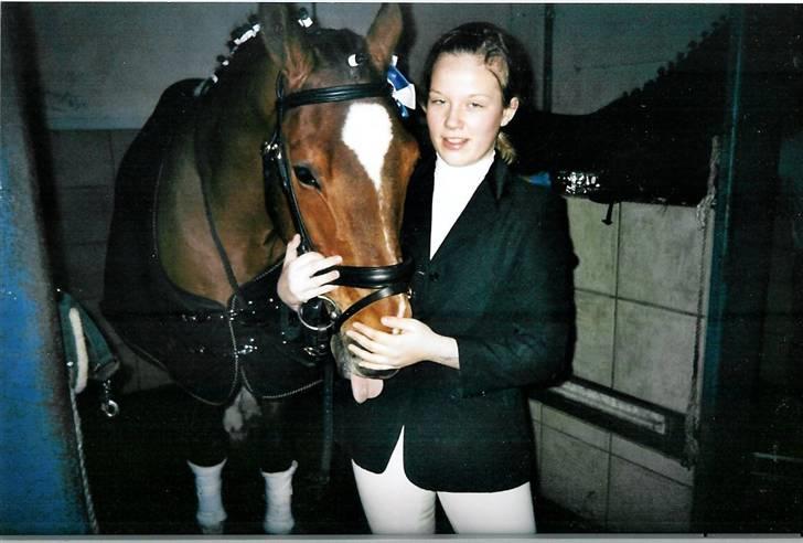 Stutteri Kermo - Det var hårdt ! (: Er utrolig grim på det billede, men Disney er stolt (: billede 31