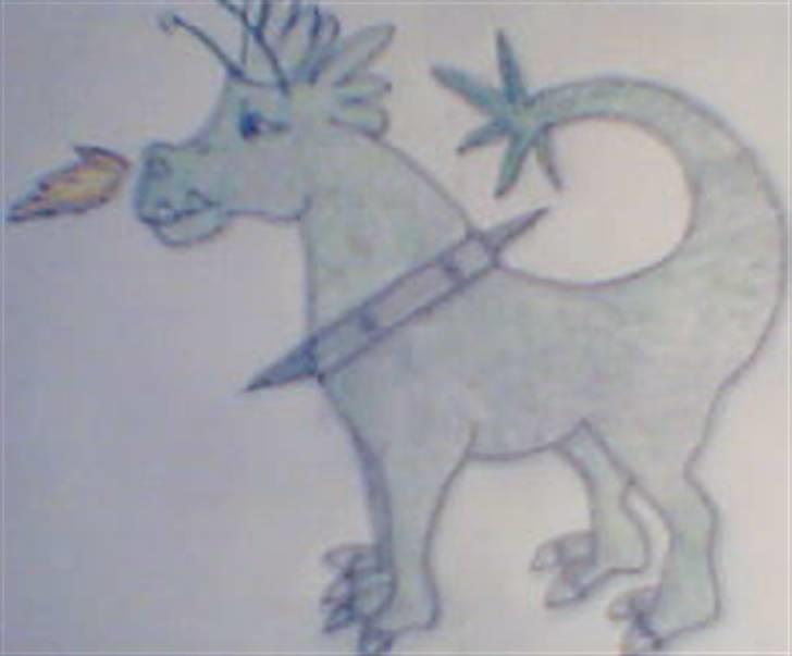 Elsker at tegne :P - Drage et eller andet :P tegnet på papir billede 7