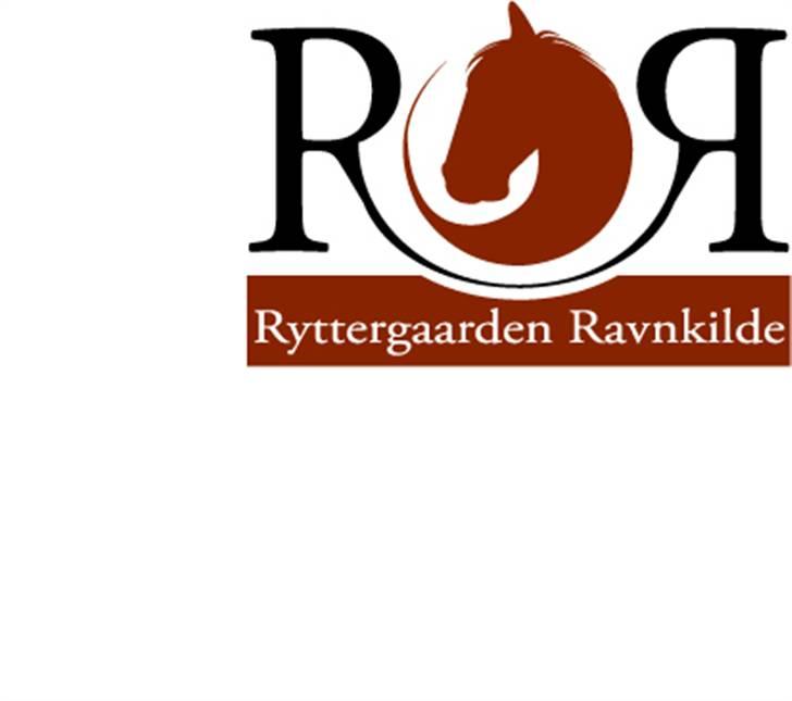 Tegninger og billeder jeg har leget lidt med... - Til sidst det færdige resultat - Hestesilhouet baseret på billedet af min Nellie i logoet for Ryttergården Ravnkilde  :D billede 33