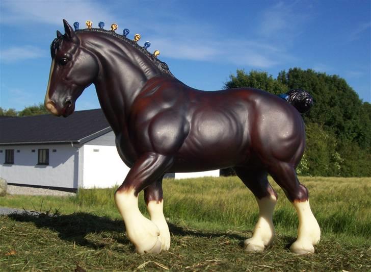 Breyer modelheste - Nu med nye billeder! - Goliath - Clydesdale hingst billede 11