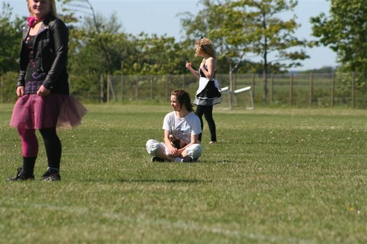 Sidste skoledag, dimension osv (: - Sidste skoledag (:
Aktiv fodbold? billede 9
