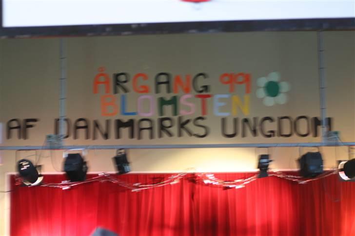 Sidste skoledag, dimension osv (: - Sidste skoledag (:
Vores slogan. billede 15