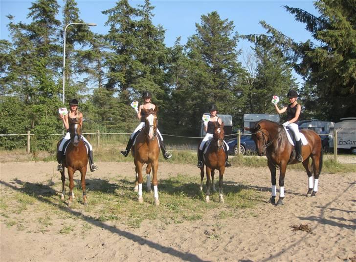 Lidt billeder af Kvardrille holdet :D - Os alle sammen :D billede 6