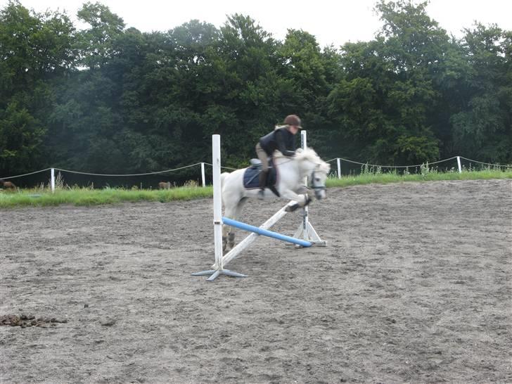 Frække fredrik - Lille krys billede 2