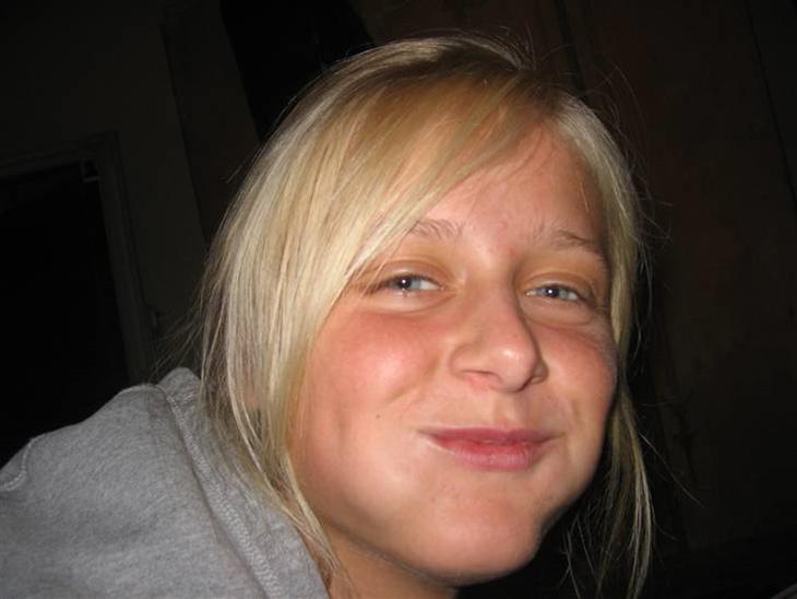 {{currentPhoto.altText}} billede {{currentPhoto.number}}