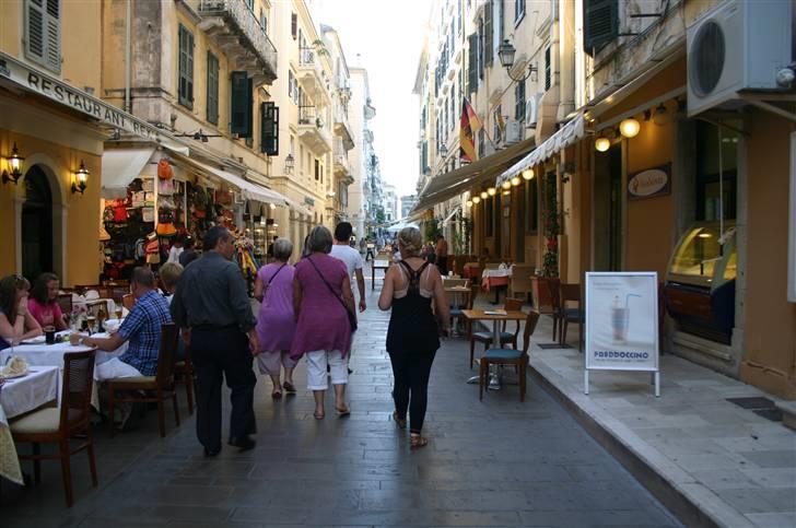 Krydstogt / Korfu ferie  - I Korfu by billede 4