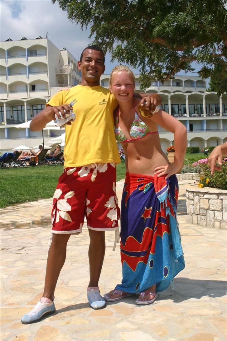 Krydstogt / Korfu ferie  - Min nye ven Jeremy og jeg da jeg blev kåret som "The potato women" haha ;) billede 12