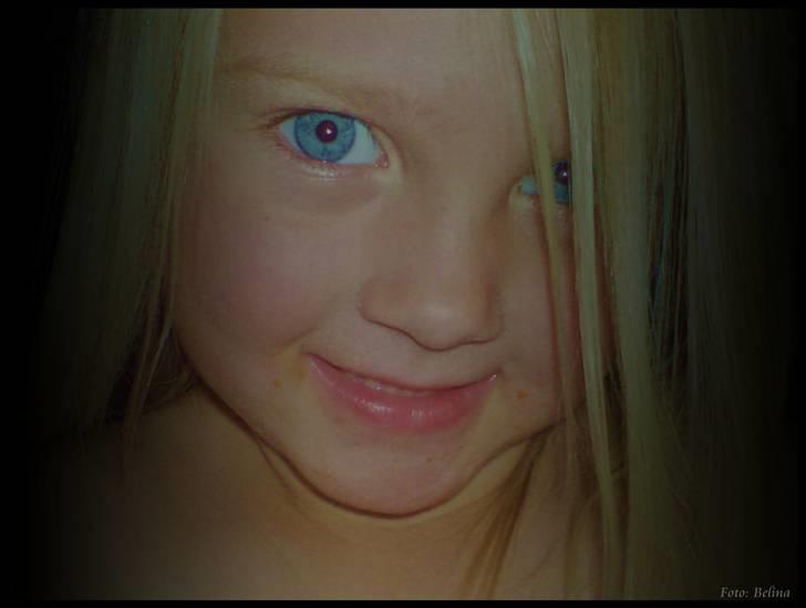 Lidt blandet billeder - behandlet med fotoprogram - Min yngste datter. billede 15