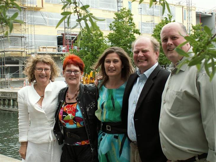 {{currentPhoto.altText}} billede {{currentPhoto.number}}