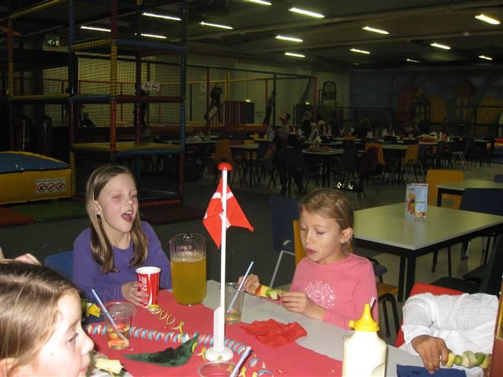 Fødselsdag i jumboland billede 8