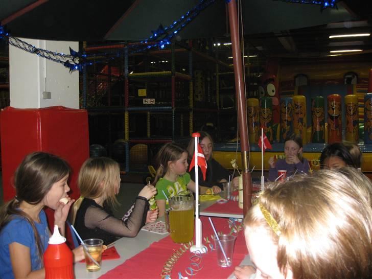 Fødselsdag i jumboland billede 11