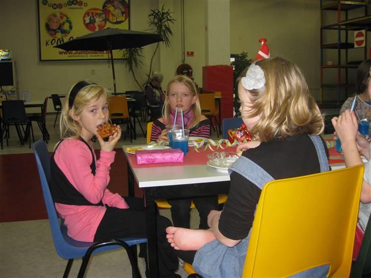 Fødselsdag i jumboland billede 32