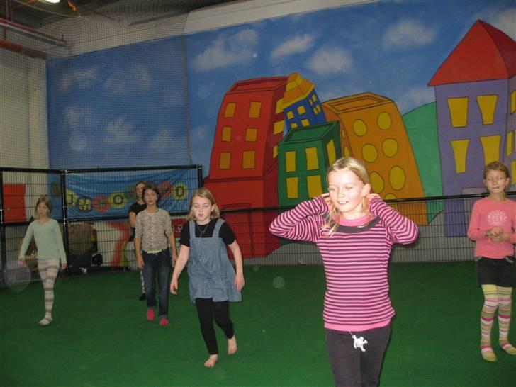 Fødselsdag i jumboland billede 36