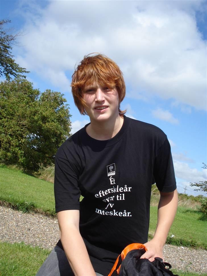 RE<3 Ranum efterskole<3 09/10 - På cykel tur til et gammelt kloster som er kendt for sin urte have
vibeke
(foto:mig) billede 148