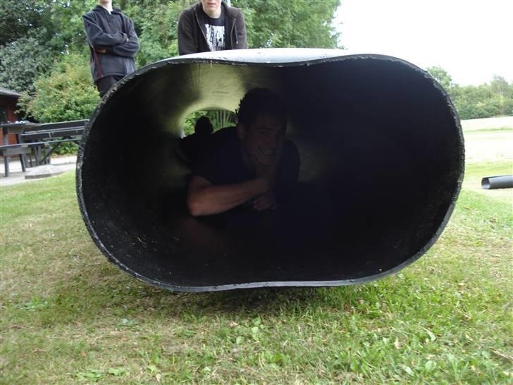 RE<3 Ranum efterskole<3 09/10 - LAKS<3 Philip inde i røret (Phillip fra min kontagt gruppe) billede 257