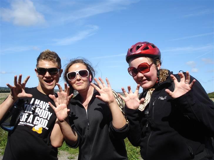 RE<3 Ranum efterskole<3 09/10 - Phillip, Line og Anne Mette<3 skønne mennesker!! elsker jer billede 264