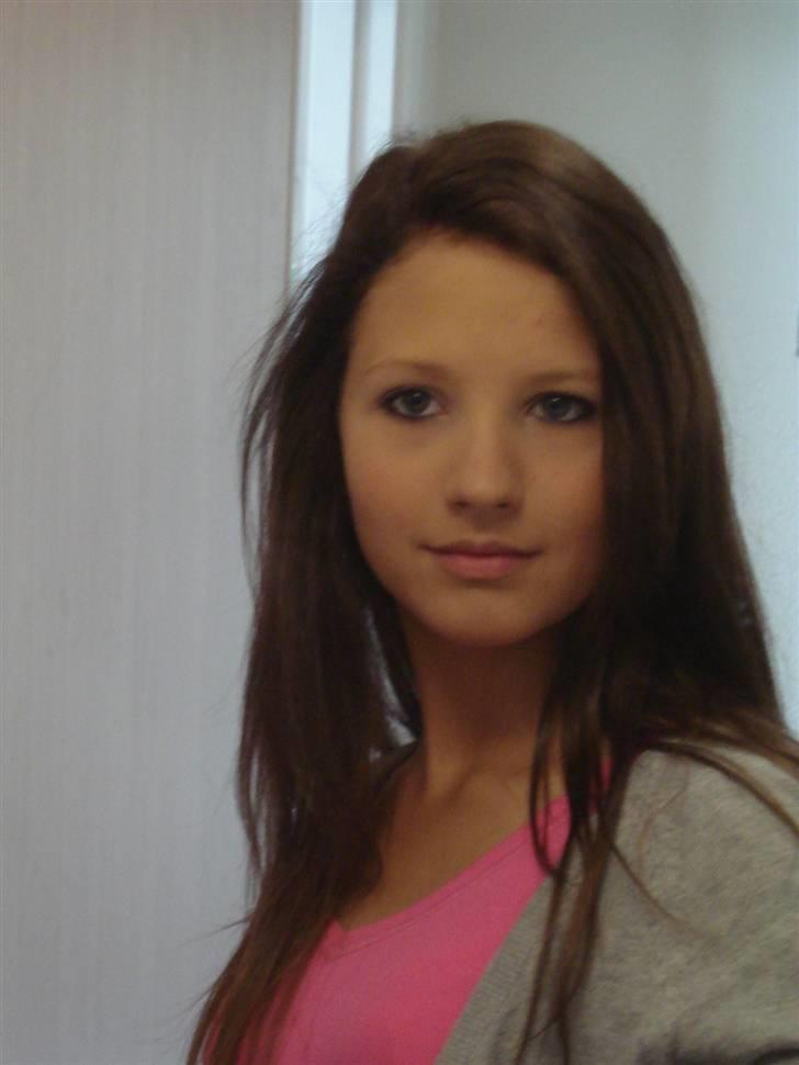 RE<3 Ranum efterskole<3 09/10 - Mig og min nye hår farve<3 billede 280