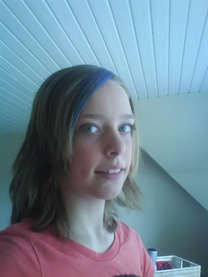 Billeder af mig! - Mig med lille blå stribe billede 7