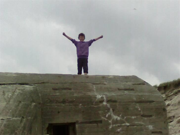 Billeder af mine venner/veninder/nogen jeg holder meget af+mig med nogen:p - Rasmus der står på en bungels (eller hvordan det staves) billede 2