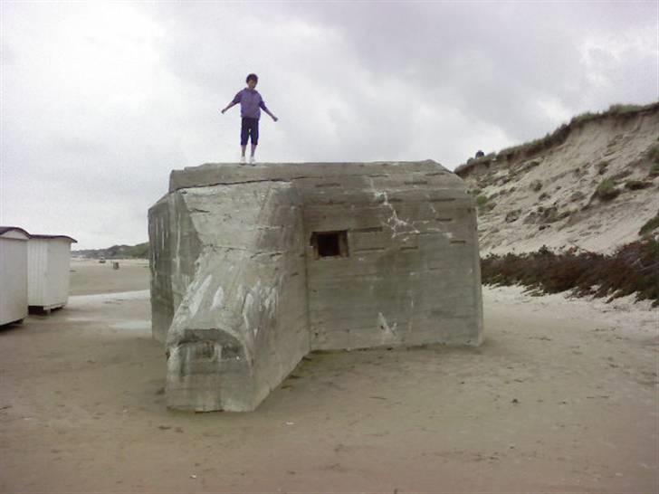 Billeder af mine venner/veninder/nogen jeg holder meget af+mig med nogen:p - Igen Rasmus står på en bungels (eller hvordan det staves) billede 3