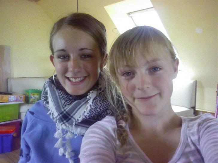 Billeder af mine venner/veninder/nogen jeg holder meget af+mig med nogen:p - Mig og Camilla:D <3 billede 1