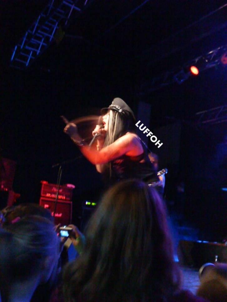 Celina Ree 14.10 09 - "Du får en finger, for jeg er speciel" i;<3 billede 10