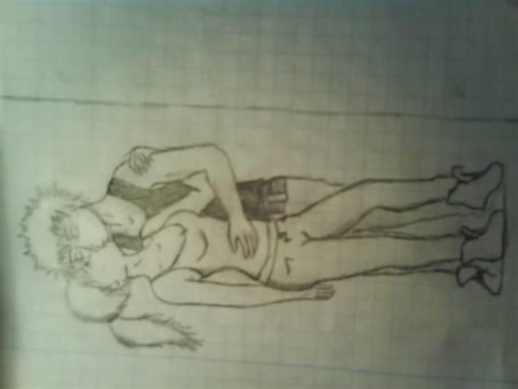 © Mine tegninger :) - Den her lavede jeg, da jeg havde en helt ubeskrivelig samfundsfagstime xb - (så meget keder jeg mig i samfundsfag) billede 8