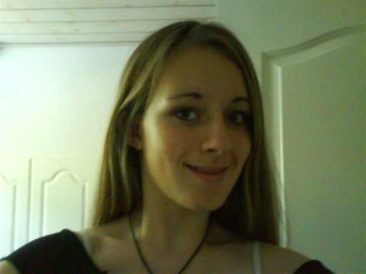 Billeder af mine venner/veninder/nogen jeg holder meget af+mig med nogen:p - Mig mærkelig ansigt:O billede 33