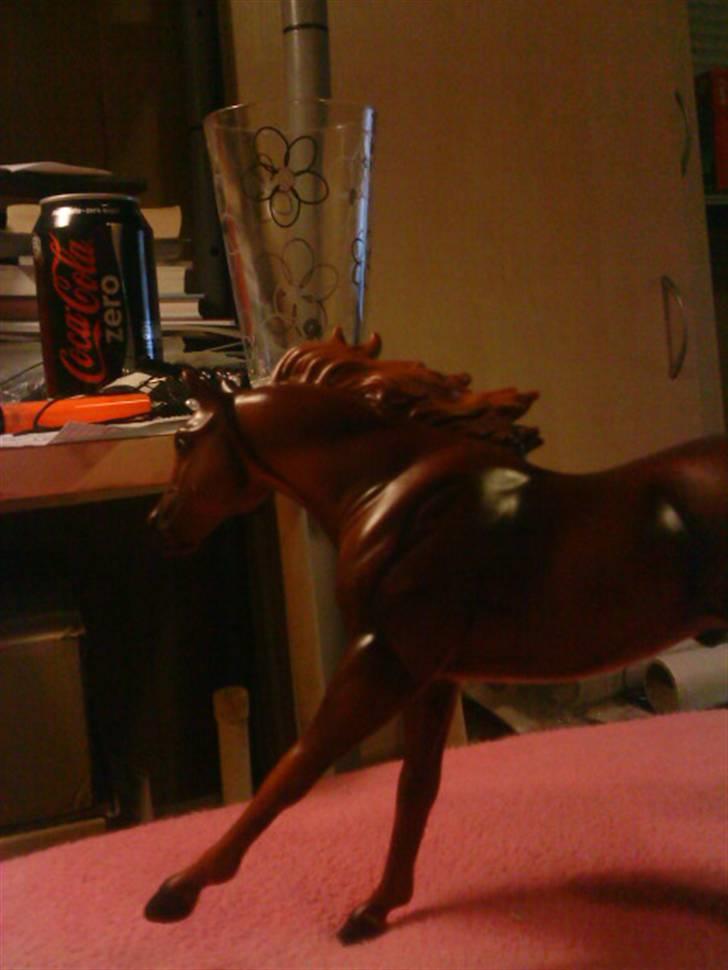 Min plastik hest billede 15