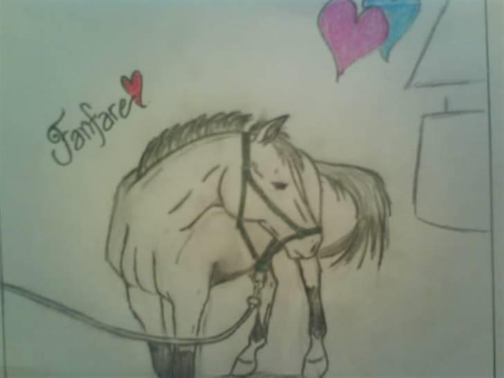 © Mine tegninger :) - Marias Fanfare :) Maria hedder -Team FannieLove- Maria & Fanfare< 3 her på HG
Link: http://www.hestegalleri.dk/html/gal_visbil.asp?ID=128122

- Jeg beklager meget, at der ikke er kommet fuld farve på, men da jeg har meget travlt + har en kæmpe lang kø af folk, der vil have tegnet deres hyppere, så må jeg prøve at udnytte den tid jeg har. Men det vigtigste er, at hesten er der :D 
Håber du kan lide den :) billede 52