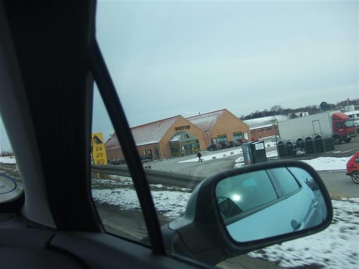 Tur til Rørvig/Paradisgården  - Og Vigs netto! as, der tog de billeder, don't know why .. billede 11