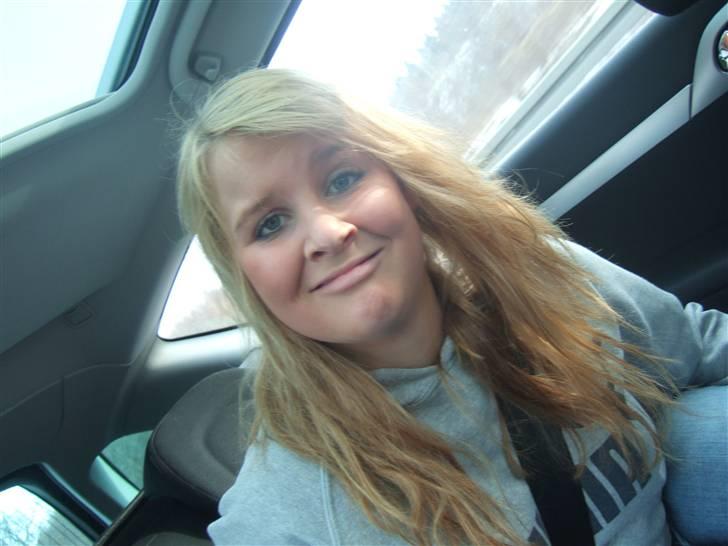 Tur til Rørvig/Paradisgården  - Øhh .. jeg ved ikk, hvad der lige gik galt for Celia der.. ? billede 2