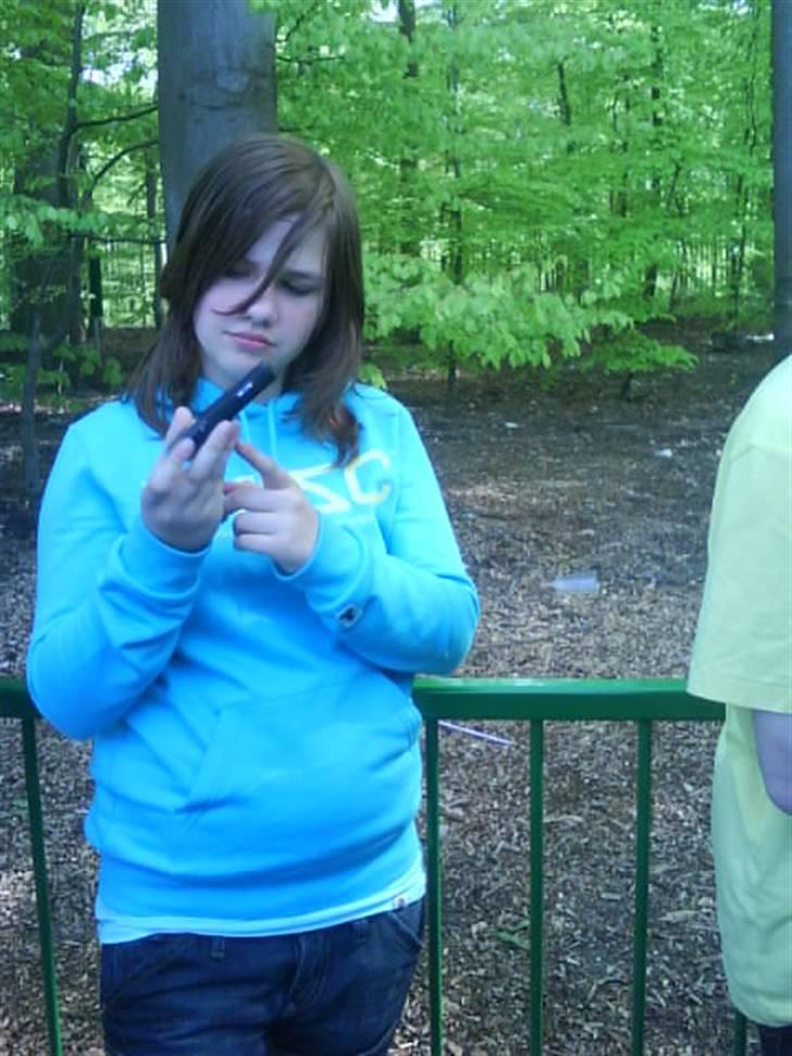 Heidi Rasmussen  - Hmm hvad er den knap til :D ? billede 23