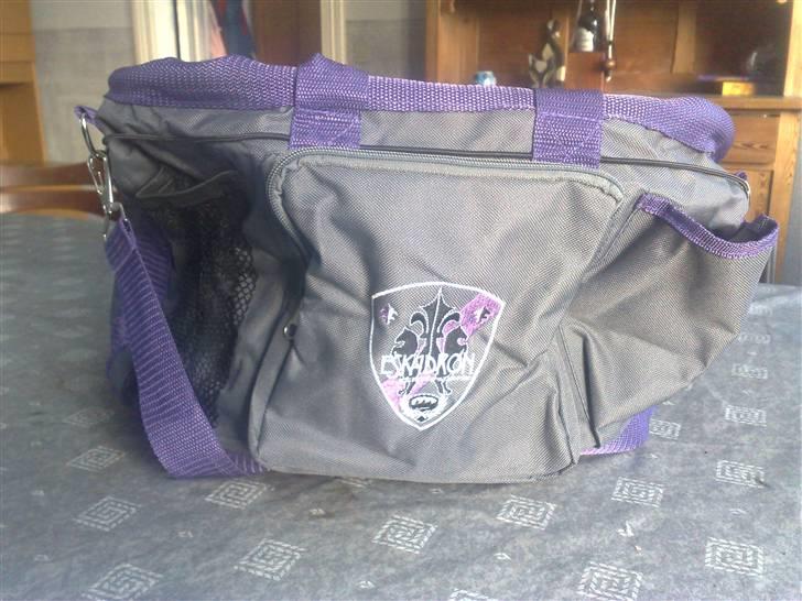 Natrons udstyr - Eskadron strigletaske. Lavender-stone billede 6