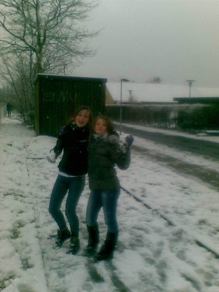 Blandede sne billeder(: - Arh mig og Cilleh pigen billede 16