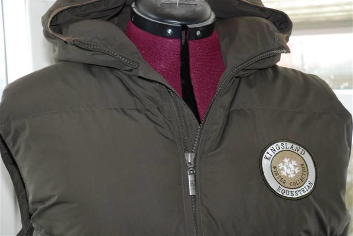 Camillas Fashion...  - Min dejlige kingsland vest! 
Plejer at bruge den om sommeren eller til stævner. billede 17