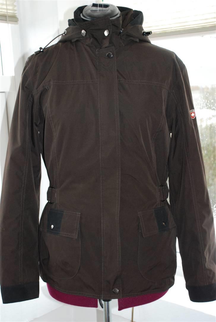 Camillas Fashion...  - Min Wellensteyn jakke som jeg næsten lige har købt. Når min røv bliver lidt mindre tager jeg den ALDRIG mere af! billede 22