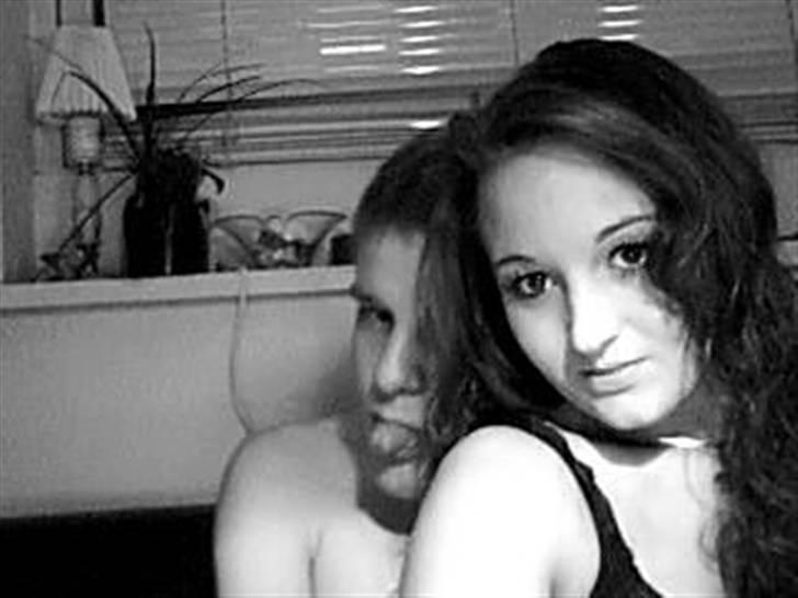 Tripbaby2006 . Hverdag & fest ;) - Pjatter med kæresten :b billede 1