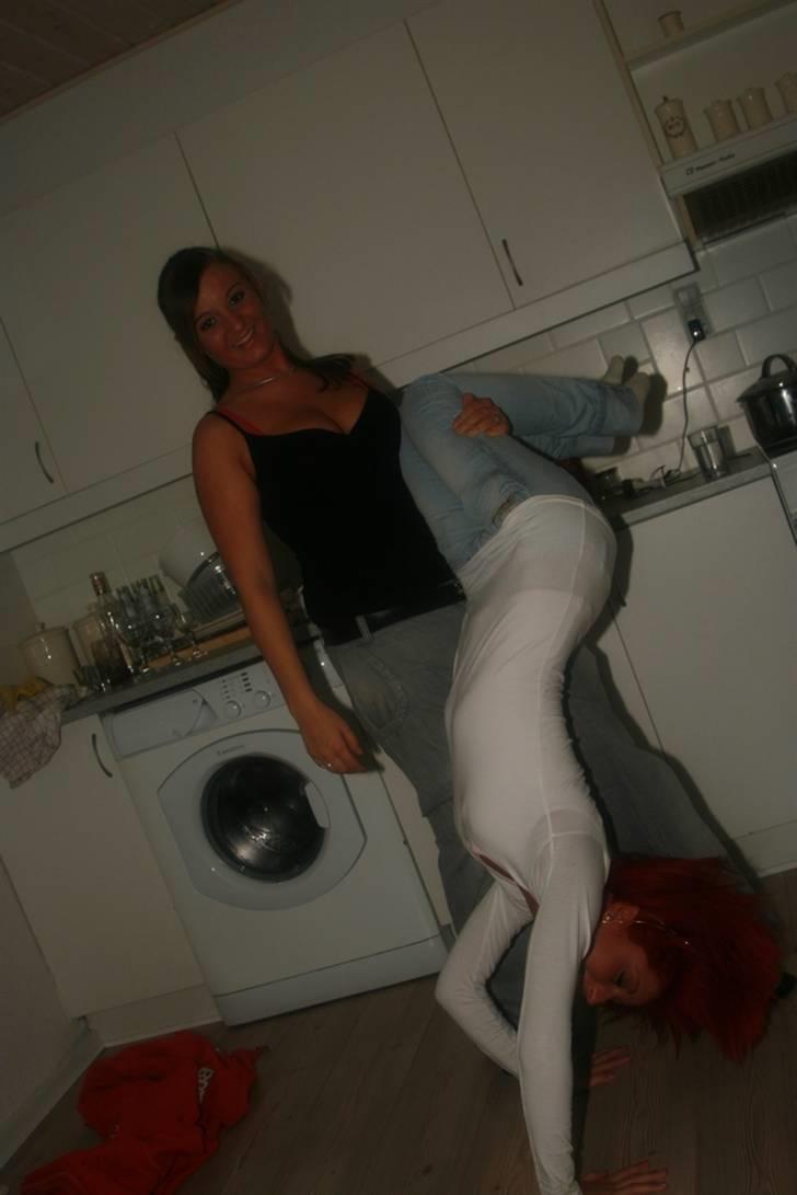 Tripbaby2006 . Hverdag & fest ;) - Fis og ballade til fest ;D billede 4