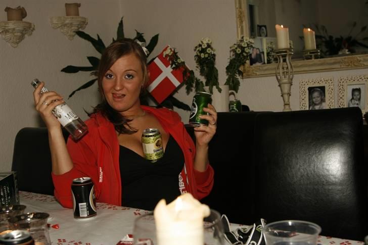 Tripbaby2006 . Hverdag & fest ;) - Feest :D billede 8